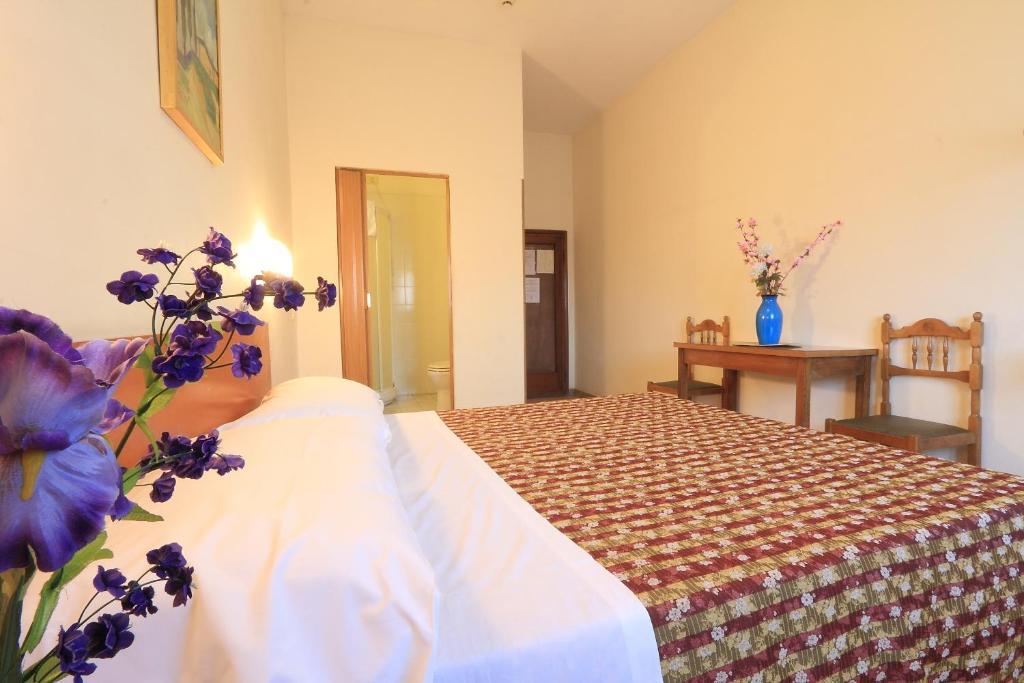 Hotel Ottaviani Florencia Habitación foto