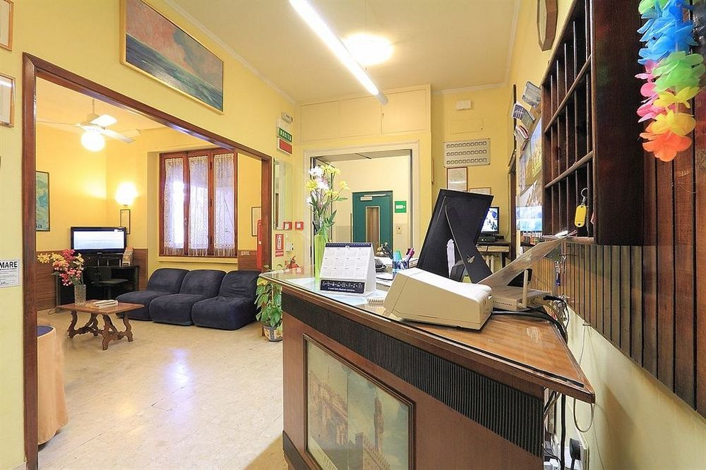 Hotel Ottaviani Florencia Exterior foto